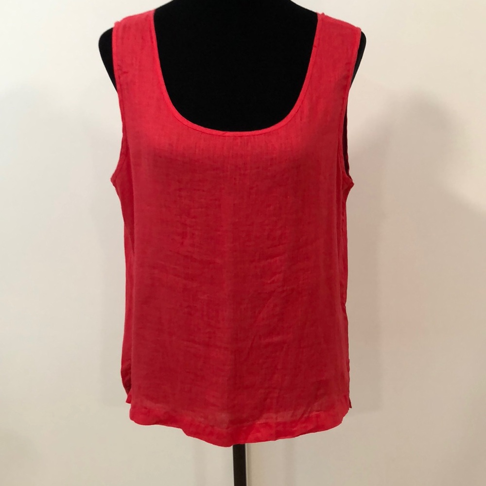 Linen tank.
